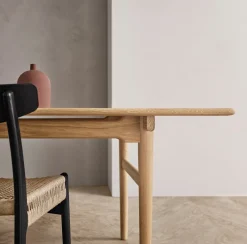CH23 Dining Chair