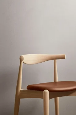 CH20 Elbow Chair - Natural Leather