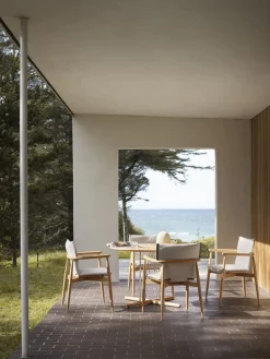 Embrace Outdoor Series - Table