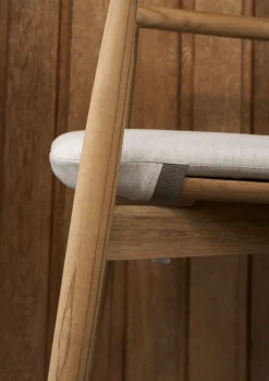 Embrace Outdoor Series - Table