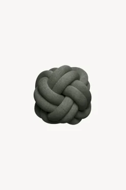 Knot Cushion