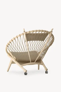 PP130 - Circle Chair