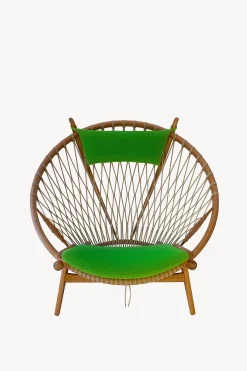 PP130 - Circle Chair