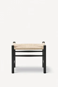 Wegner J16 Footstool
