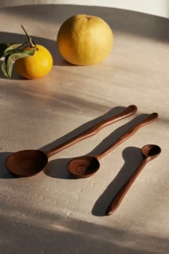 Wooden Meander Spoon - Dark Brown